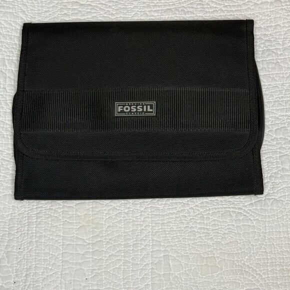 Fossil Hanging Toiletry Bag - Picture 5 of 5